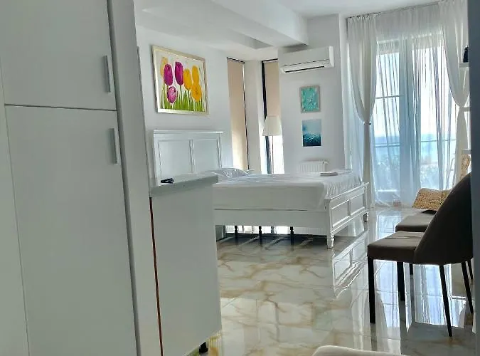 Daire Crazy Summerland